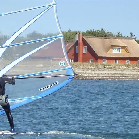 Nyaraló Edvardsine - 20m To The Fjord By Interhome