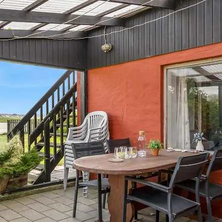 Vakantiehuis Edvardsine - 20m To The Fjord By Interhome *